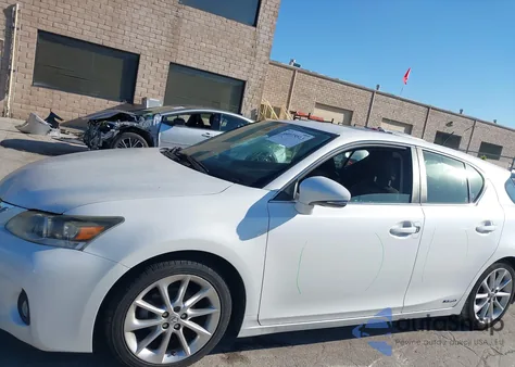 2012 Lexus Ct 200H Premium из США, поврежденный, VIN JTHKD5BH0C2072885